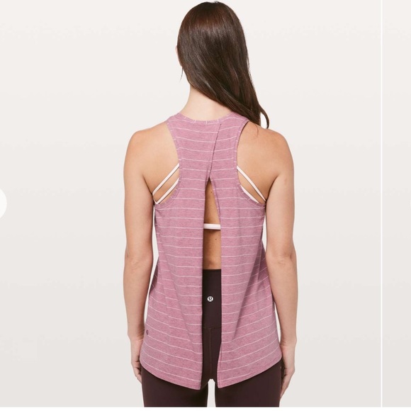Lululemon All Tied Up Tank Size 8 - Picture 2 of 8